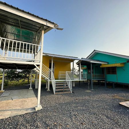 Homestay Denai Harummanis S4 Simpang Empat  Zewnętrze zdjęcie